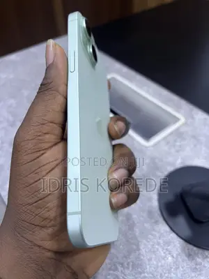 Apple iPhone 15 Plus 128 GB Green
