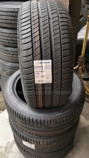 Brand New 245/45r18 Run-Flat