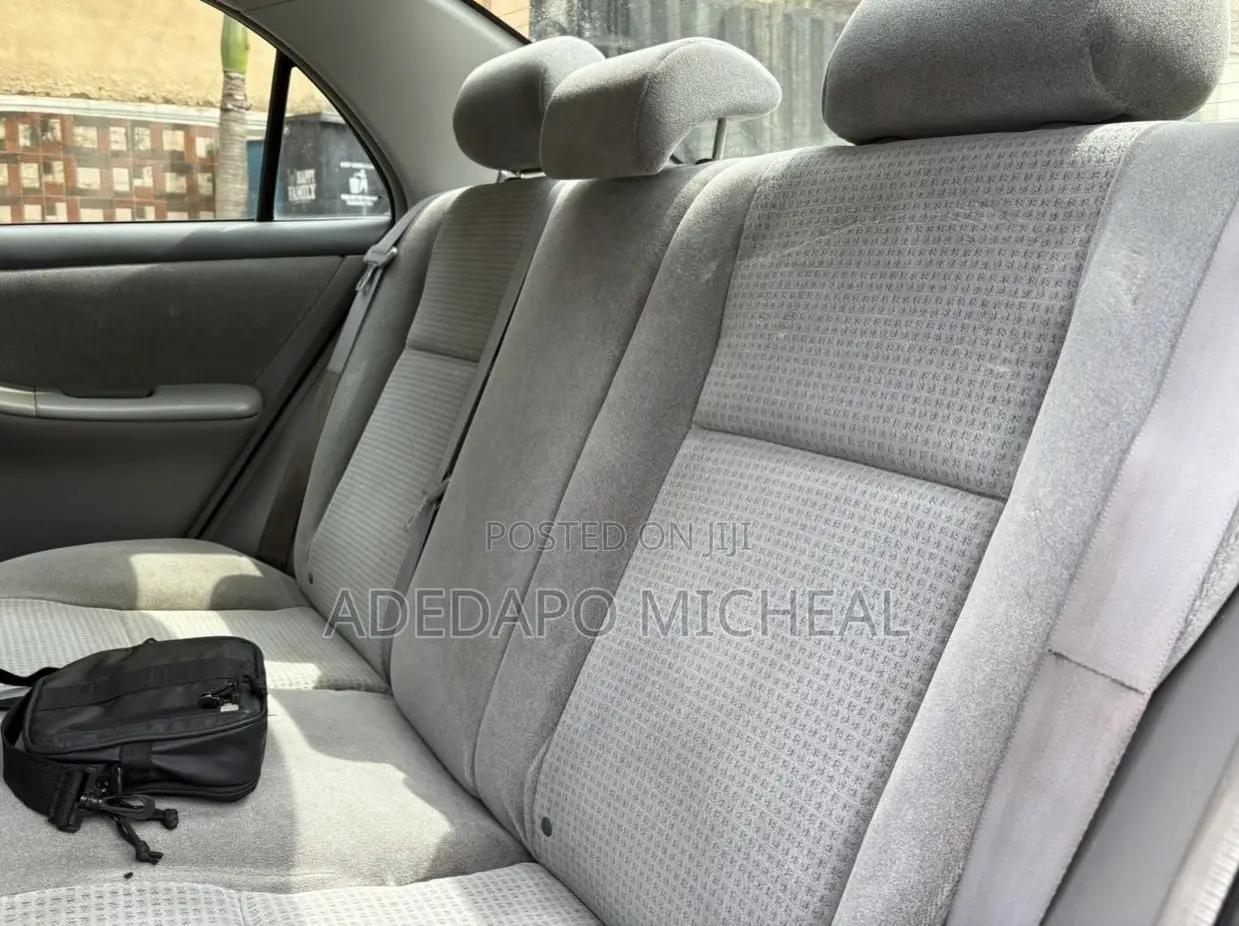 Toyota Corolla LE 2007 Silver