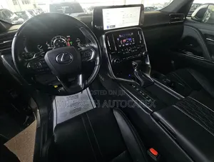 Lexus LX 2023 Gray