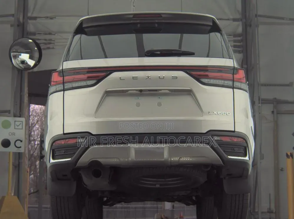Lexus LX 2023 Gray