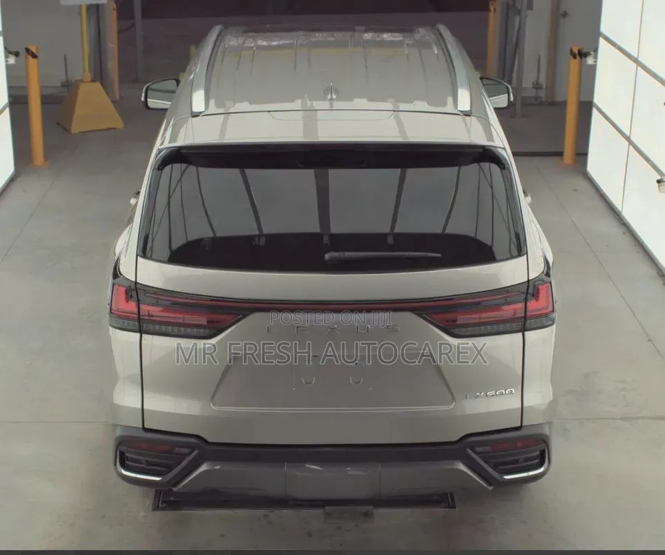 Lexus LX 2023 Gray