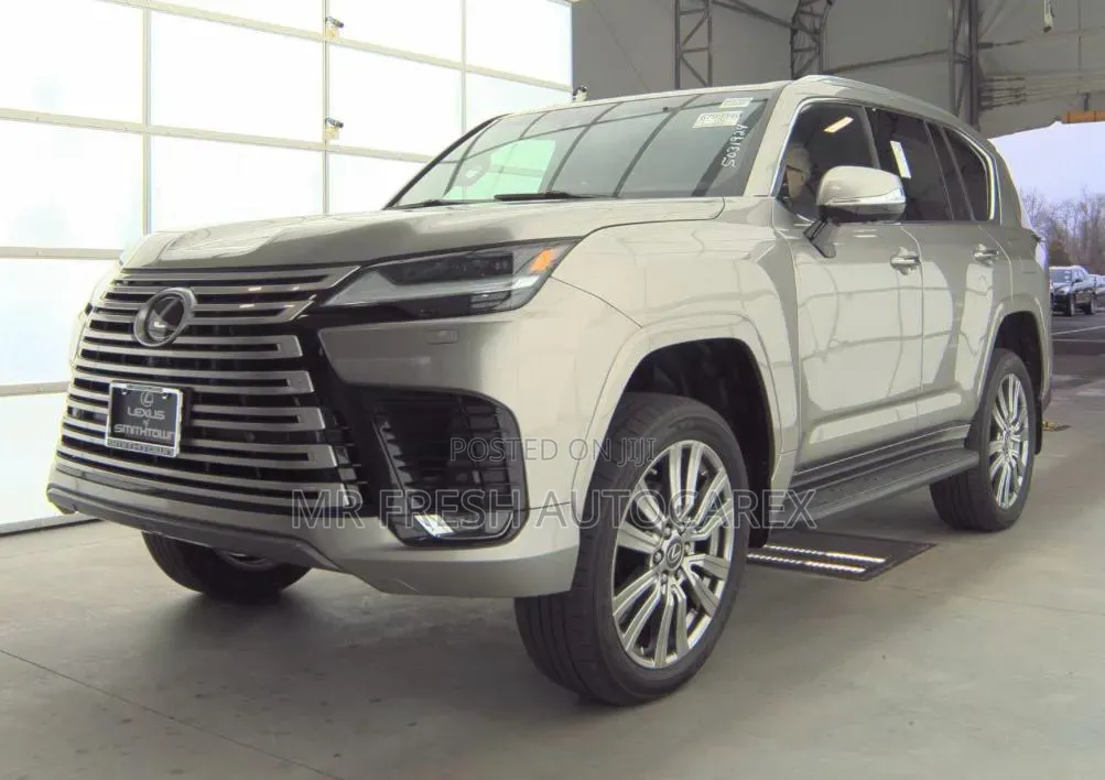 Lexus LX 2023 Gray