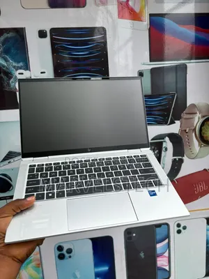 Laptop HP EliteBook 1040 G8 16GB Intel Core i7 SSD 512GB