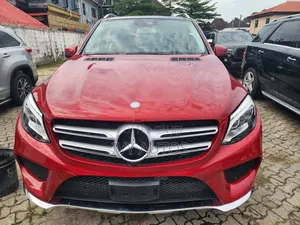 Mercedes-Benz GLE-Class 2016 Red
