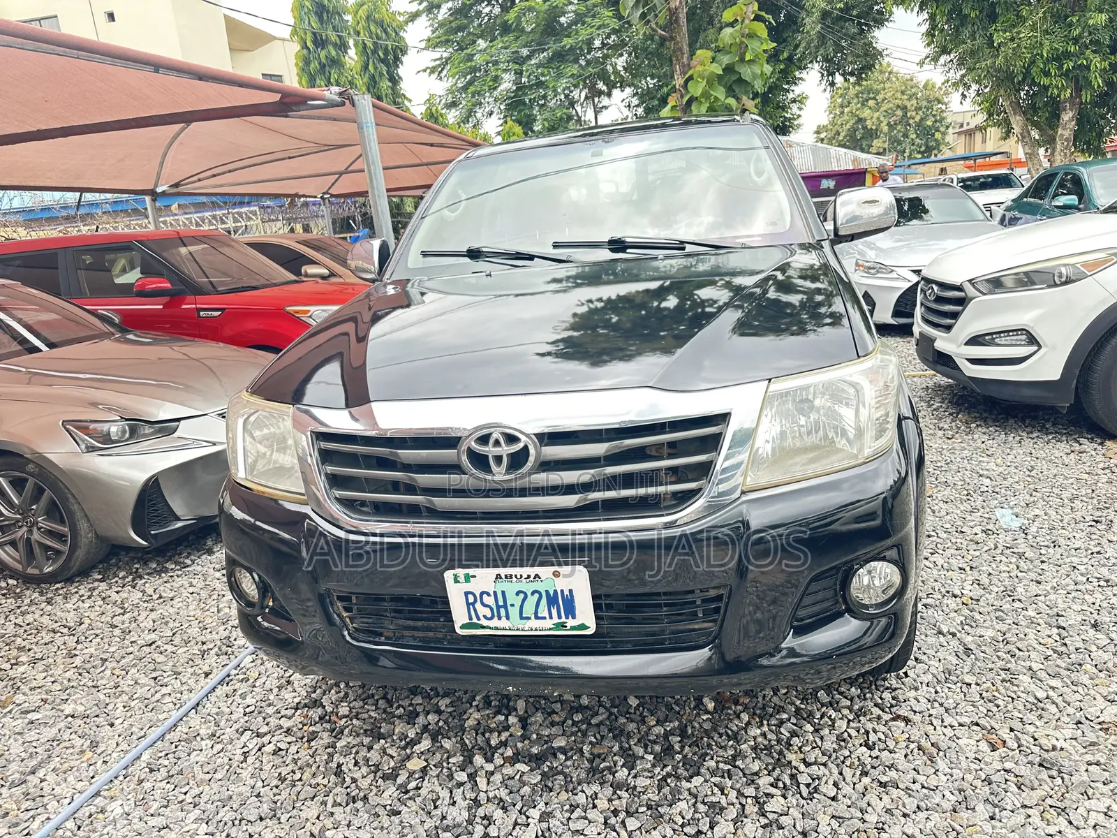 Toyota Hilux 2013 Black