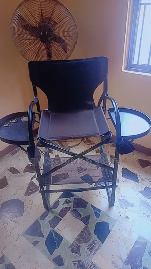 Professional Makeup Chair With Double Tray