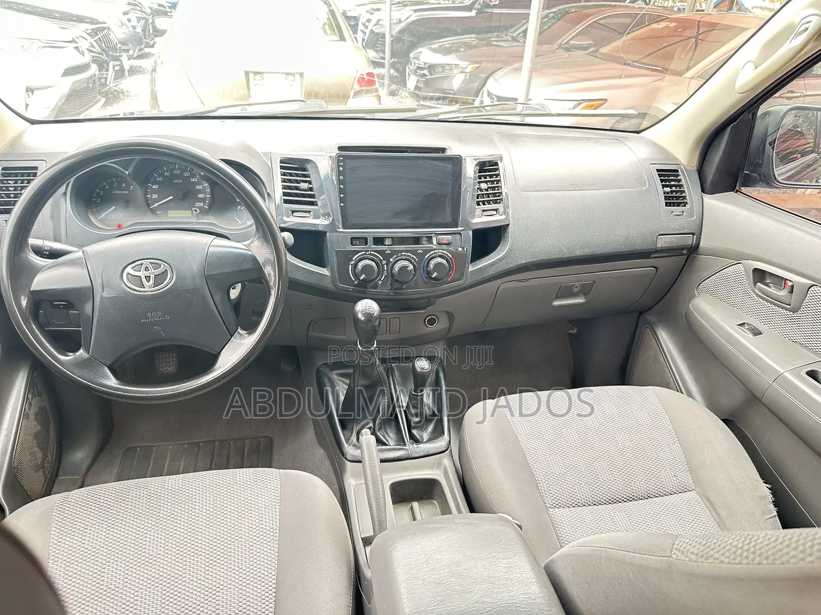 Toyota Hilux 2013 Black