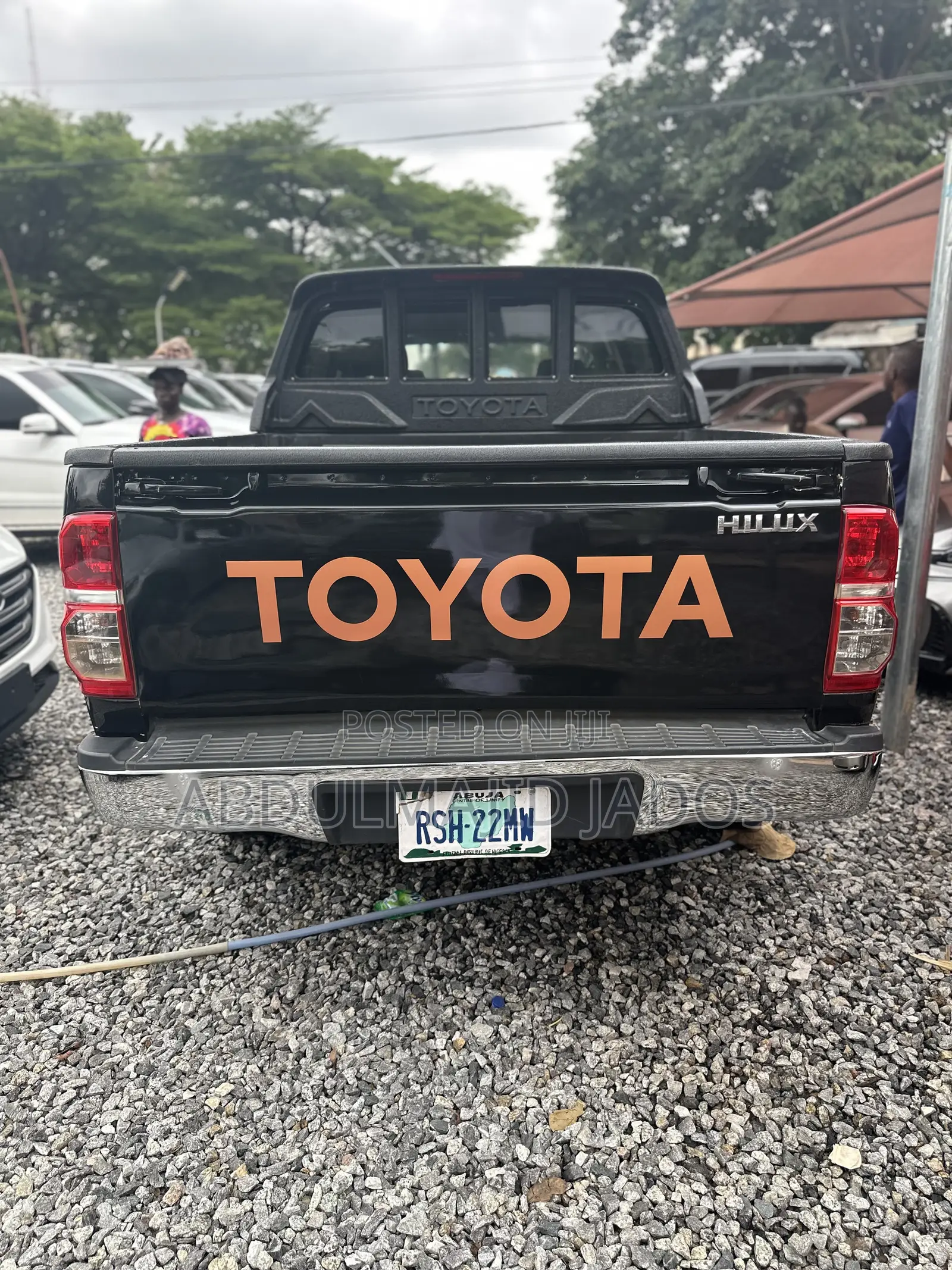 Toyota Hilux 2013 Black