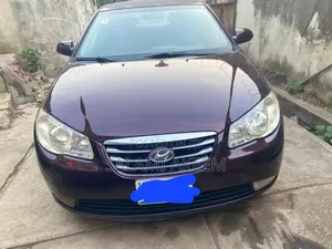 Hyundai Elantra 2010 Purple