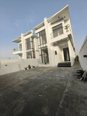 5bdrm House in Tulips Haven Estate, Chevron for sale