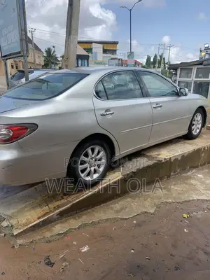 Lexus ES 300 2004 Silver