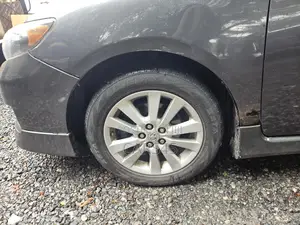 Toyota Corolla 2010 Gray