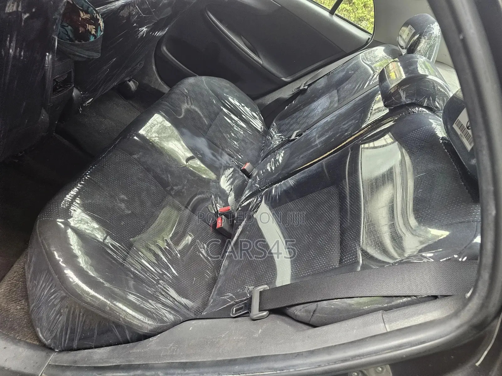 Toyota Corolla 2010 Gray