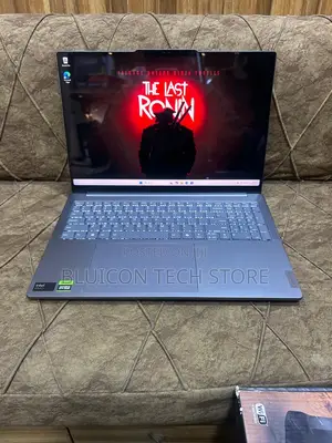 Laptop Lenovo Yoga 9 32GB Intel Core Ultra 9 SSD 512GB