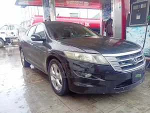 Honda Crosstour 2012 Black