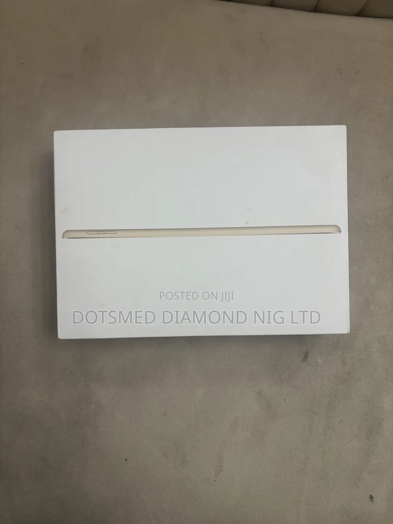 Apple iPad 9.7 32 GB Gray