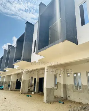 3bdrm Duplex in Abraham Adesanya Estate for sale