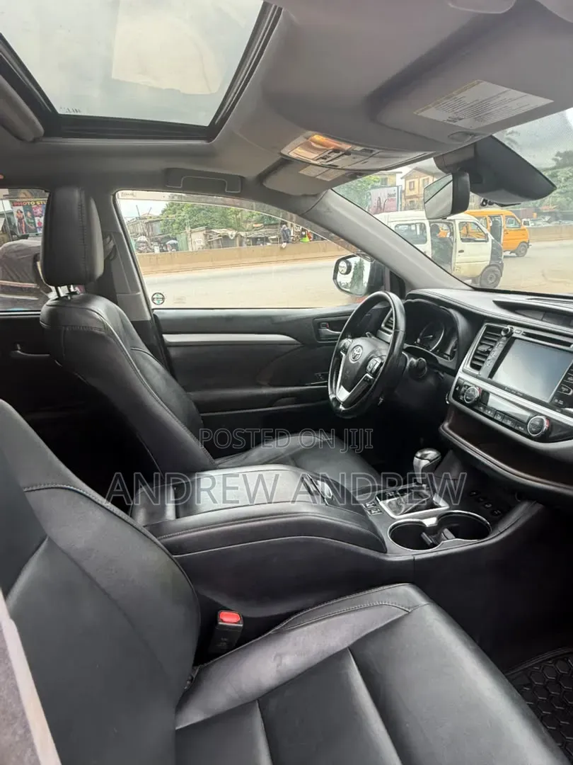 Toyota Highlander 2017 Black