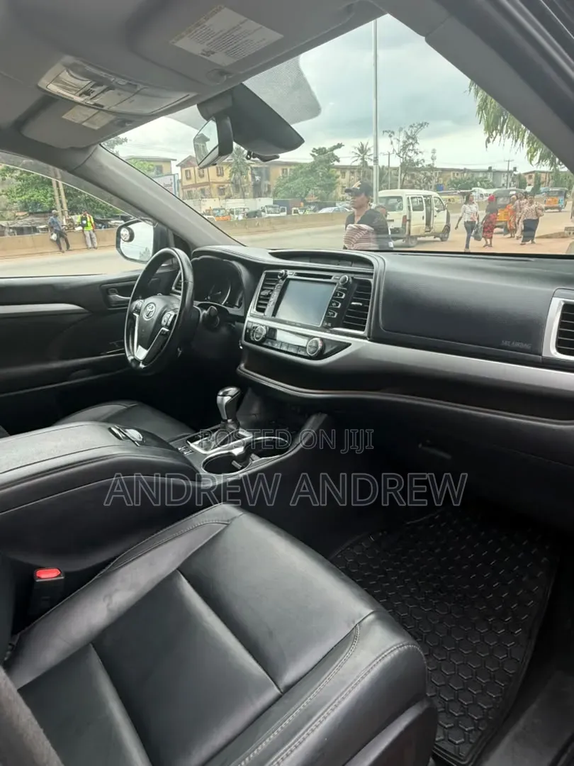 Toyota Highlander 2017 Black
