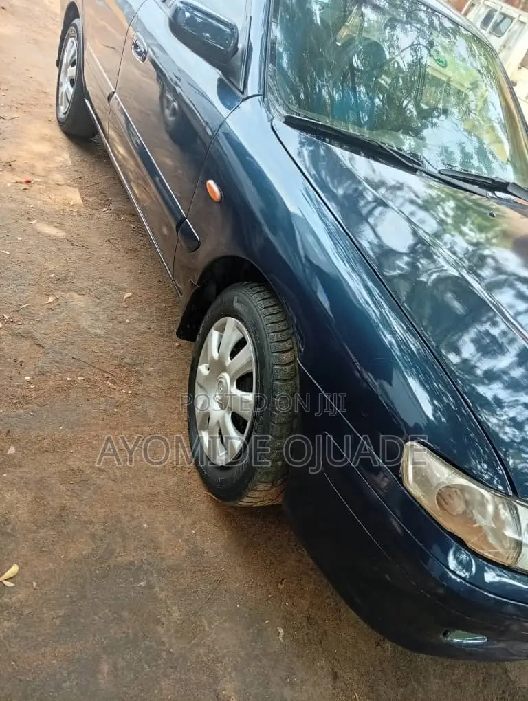 Mazda 626 2002 Blue