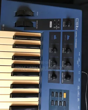 Yamaha Cs1x Synth