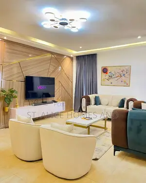Bluhairv Residence Berlin Executive Suite 3 Bedroom Apartment, Katampe