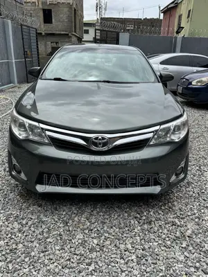 Toyota Camry LE 4dr Sedan (2.5L 4cyl 6A) 2012 Green