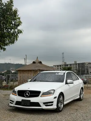 Mercedes-Benz C350 2013 White
