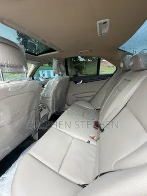 Mercedes-Benz C350 2013 White