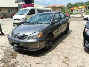 Toyota Corolla 2005 Gray
