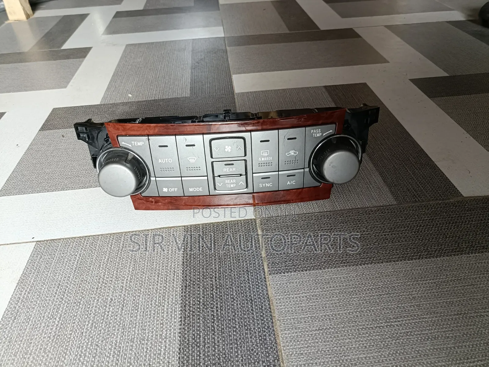 A/C Switch Highlander 2012