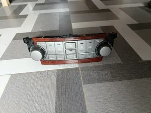 A/C Switch Highlander 2012