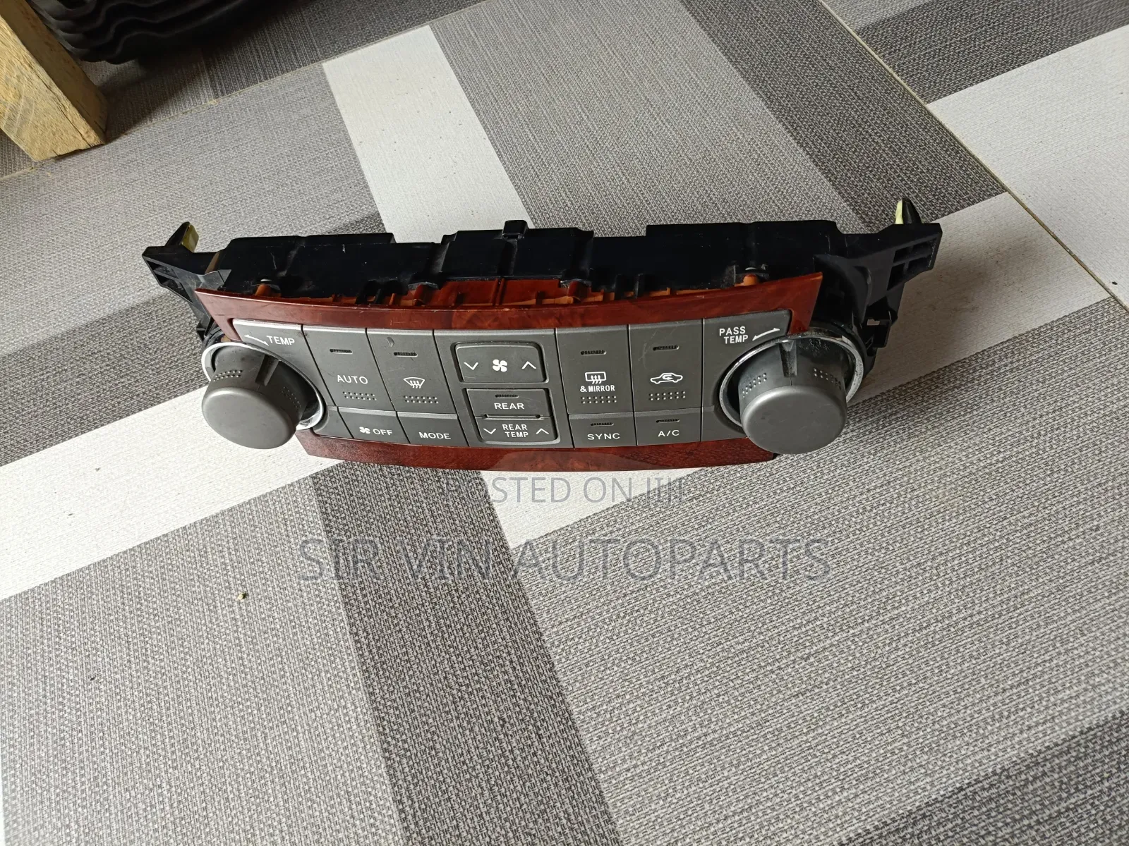 A/C Switch Highlander 2012
