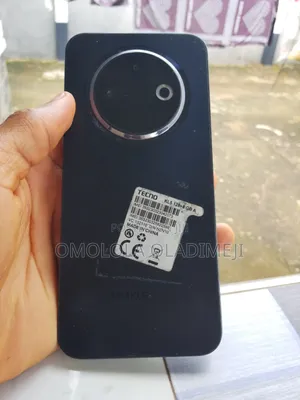 Tecno Spark 30C 128 GB Black
