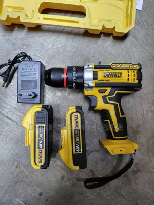 48 Volt Dewalt Screwing Machine