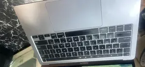 Laptop Apple MacBook Pro 2020 16GB Intel Core i7 SSD 512GB
