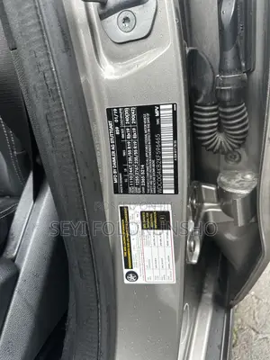 Mercedes-Benz GLC-Class 2019 Gold