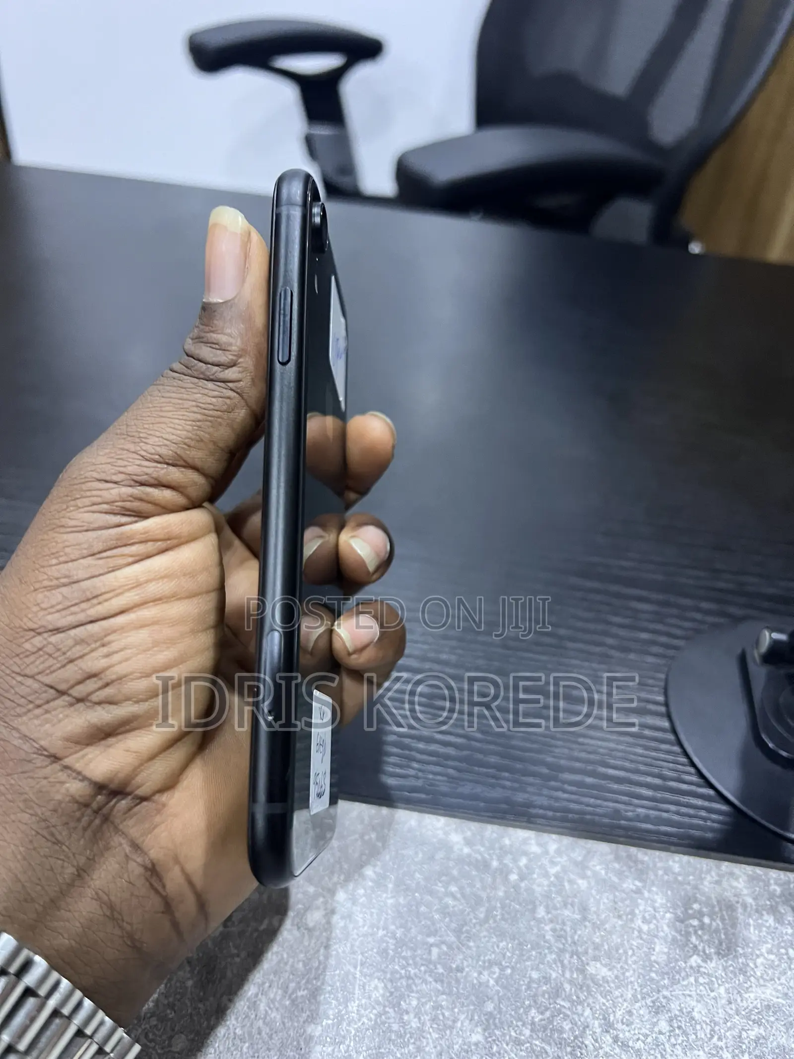 Apple iPhone XR 64 GB Black