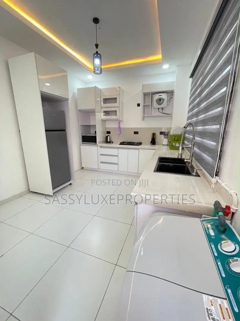 2 Bedroom Apartment With Pool,Ps5