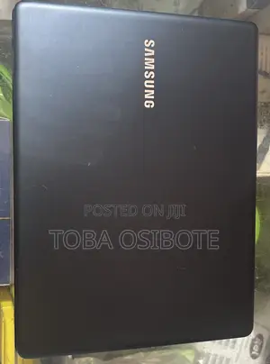 Laptop 8GB Intel Core M3 SSD 128GB