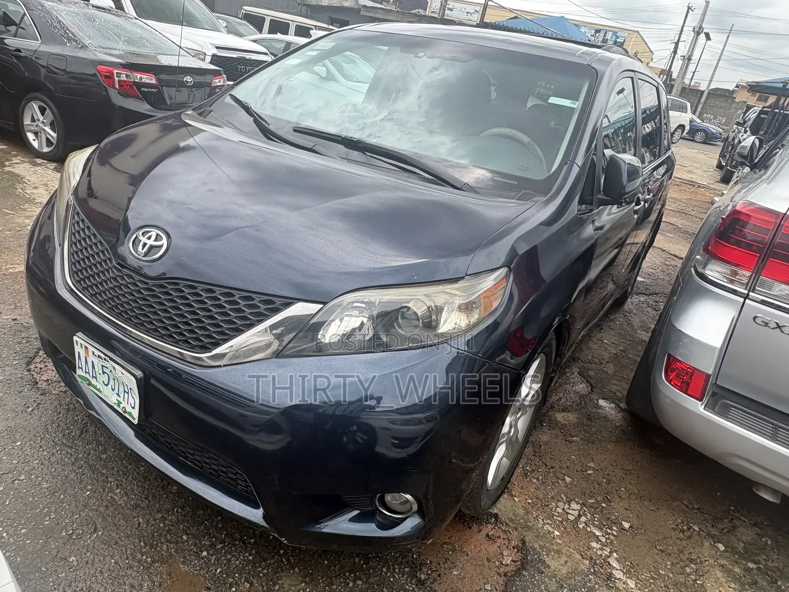Toyota Sienna 2012 Blue