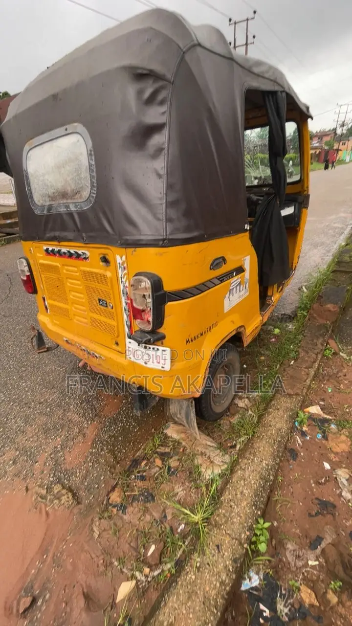 TVS 2024 Yellow