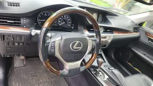 Lexus ES 2015 Gray
