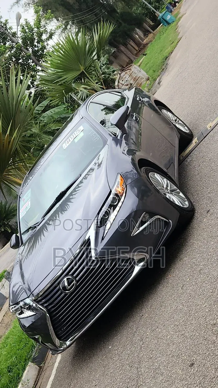 Lexus ES 2015 Gray