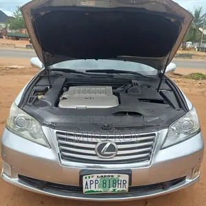 Lexus ES 2012 Silver