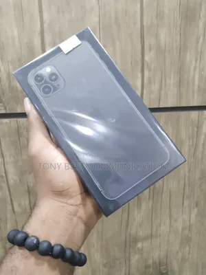 New Apple iPhone 11 Pro Max 64 GB Bronze
