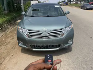 Toyota Venza AWD 2011 Green