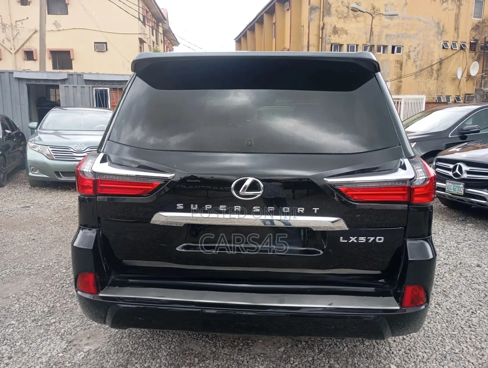 Lexus LX 2003 Black