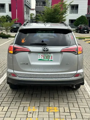 Toyota RAV4 2017 Silver